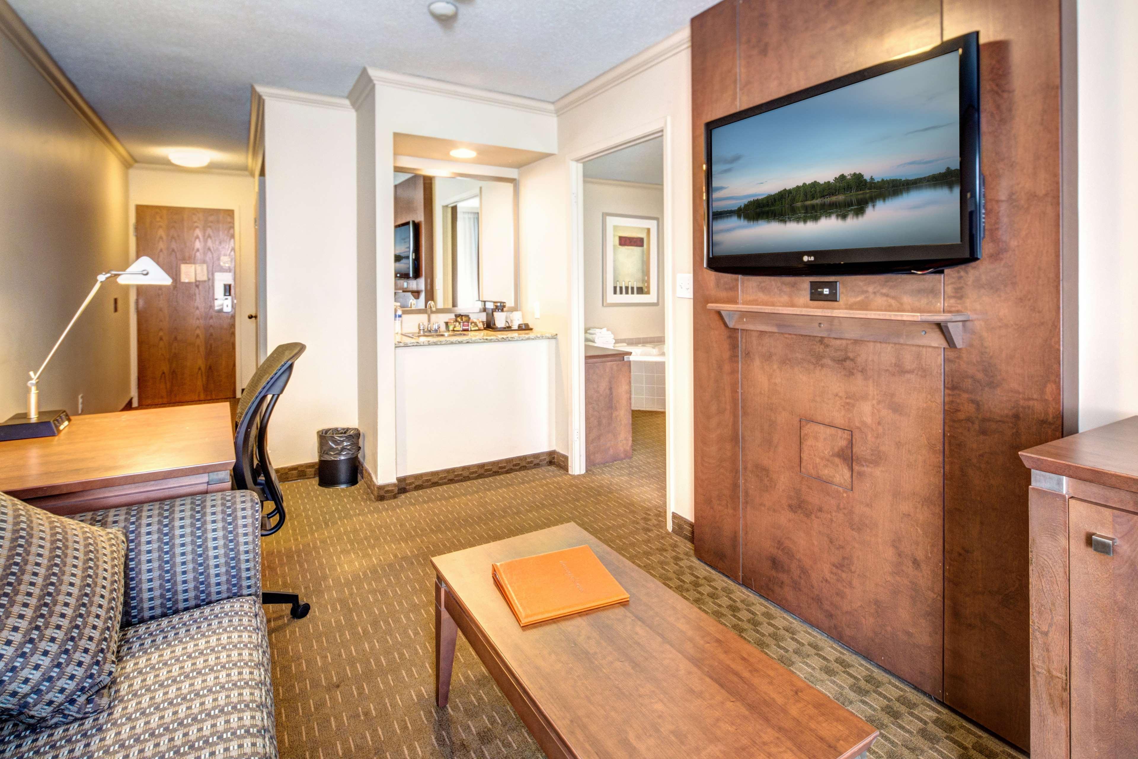 Best Western Plus Guildwood Inn Sarnia Εξωτερικό φωτογραφία