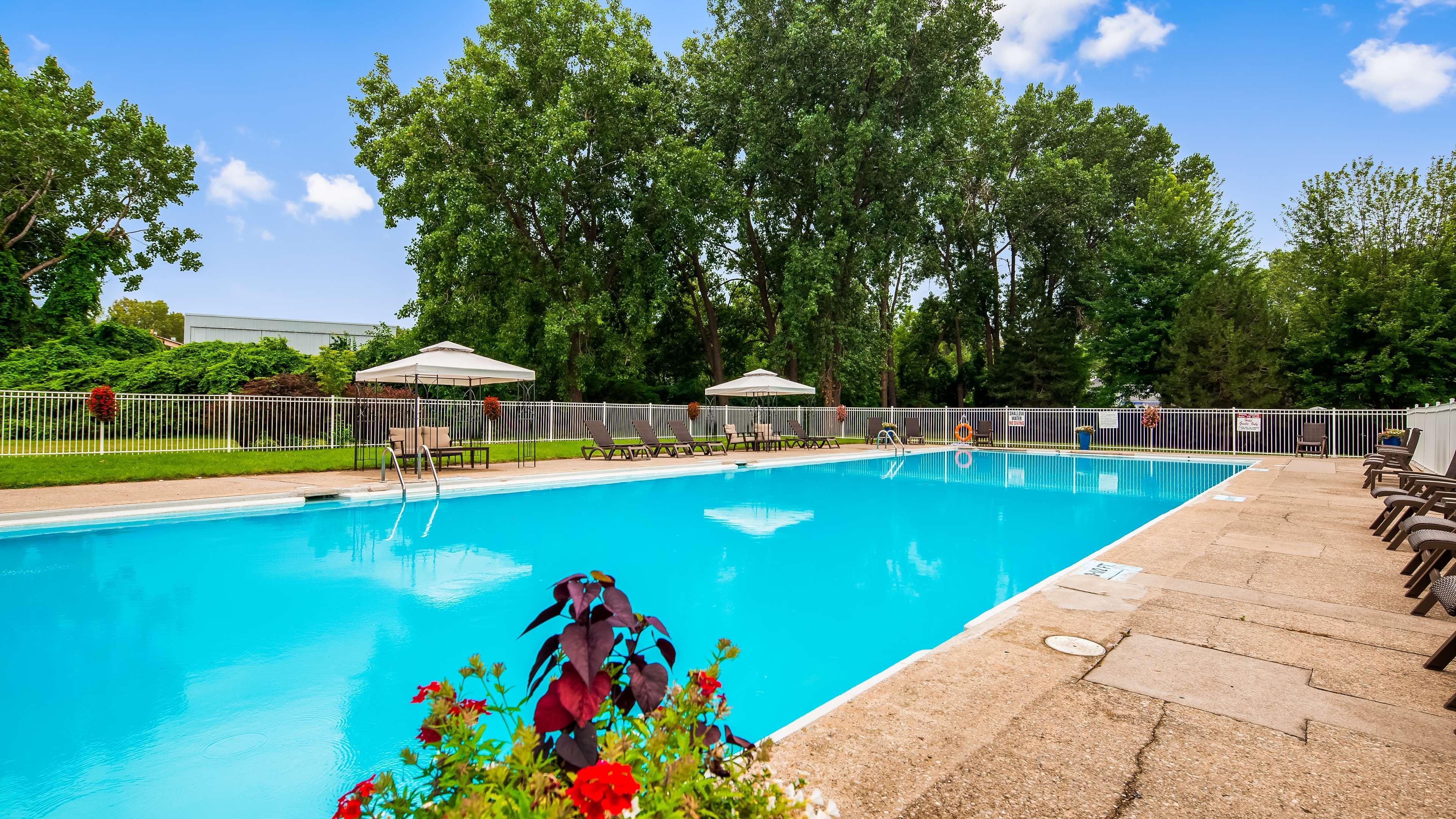 Best Western Plus Guildwood Inn Sarnia Εξωτερικό φωτογραφία